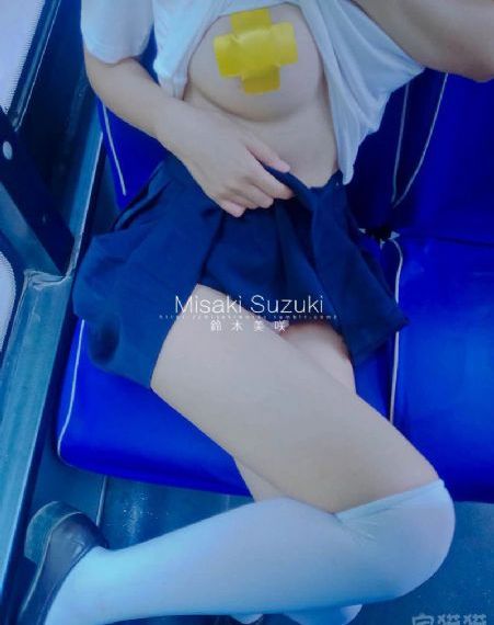 秋霞成人午夜伦在线观看_蓝光在线视频观看